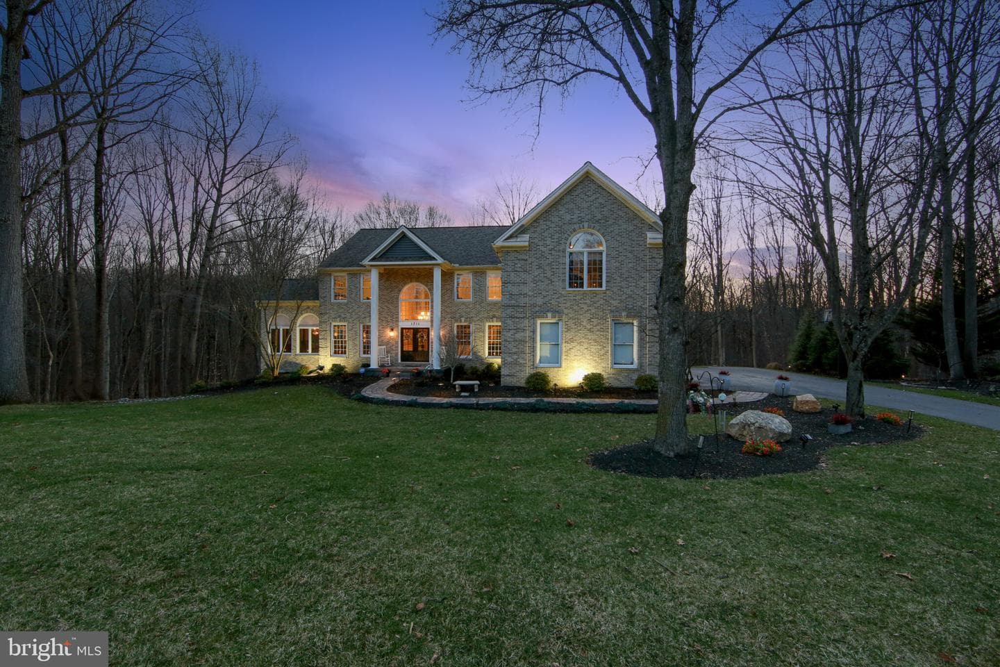 1311 Richmond Place photo 64
