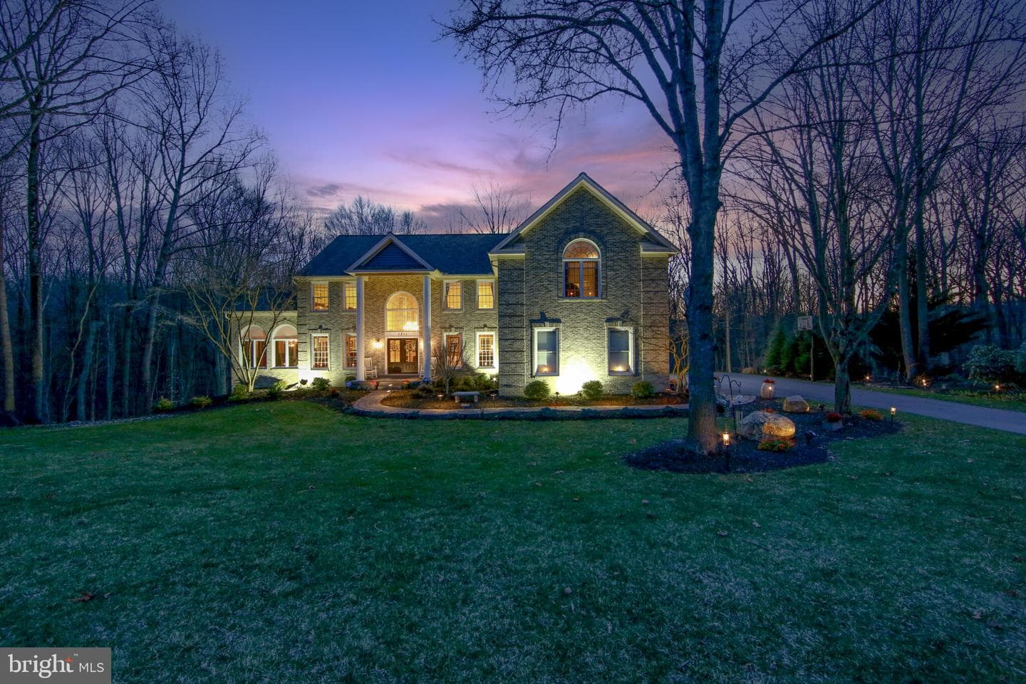 1311 Richmond Place photo 73