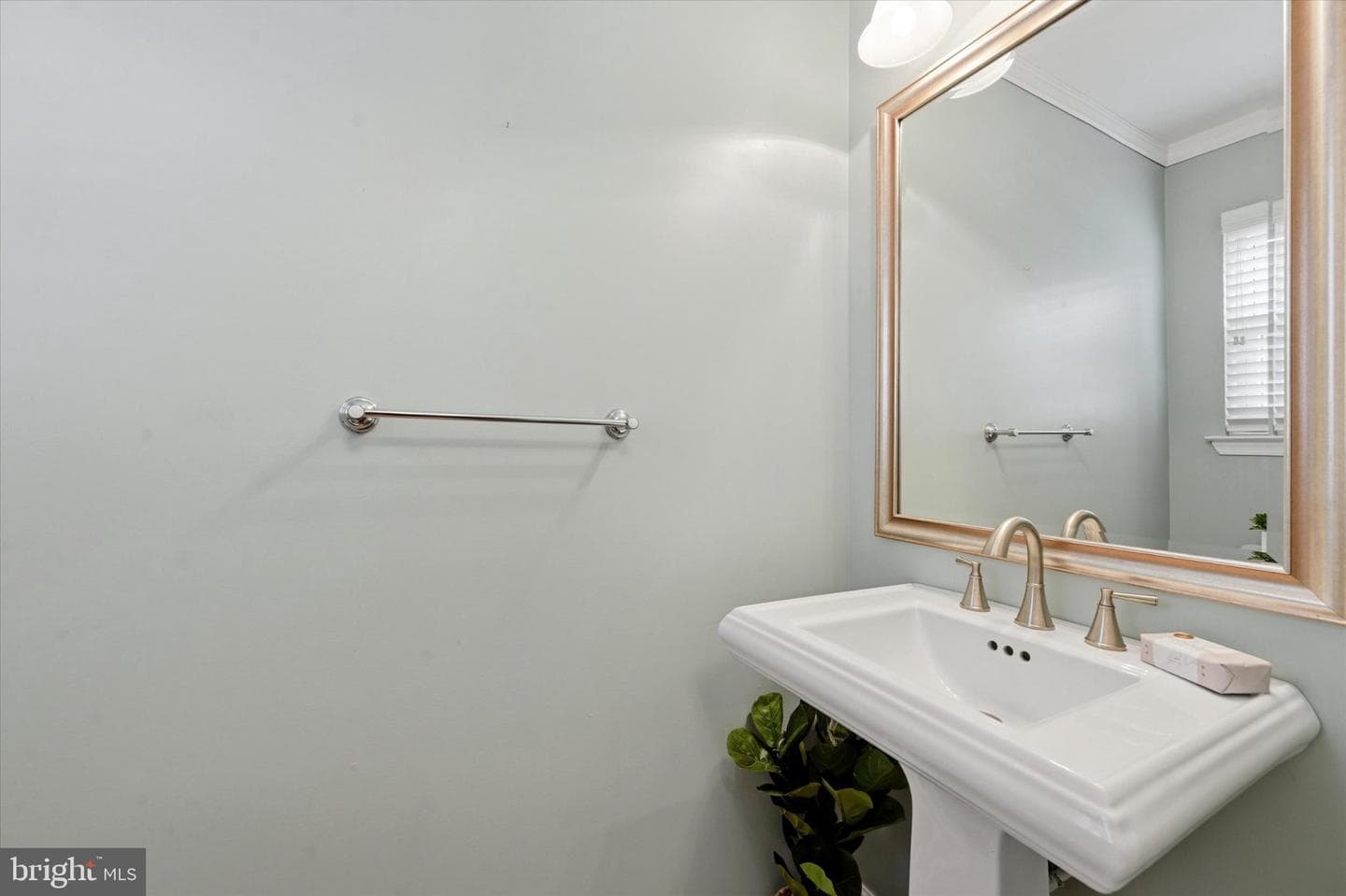 304 Huntington Court #62 photo 4