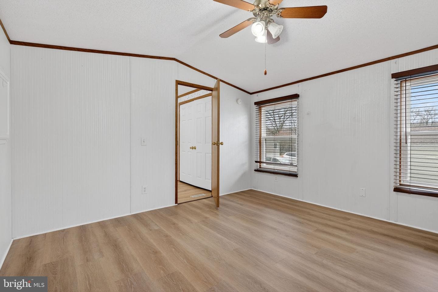 212 Michael Road photo 15