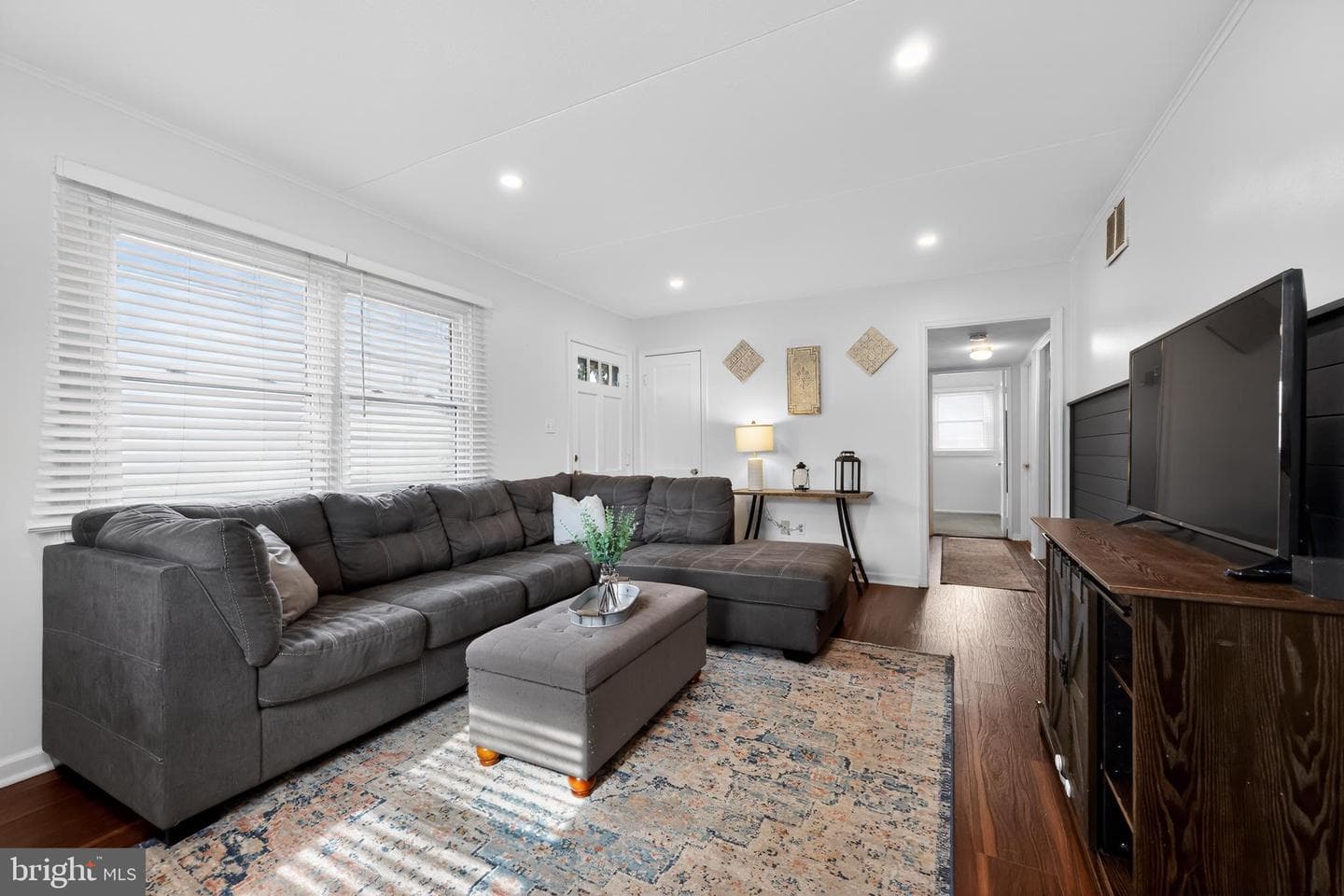 111 Gable Road photo 10