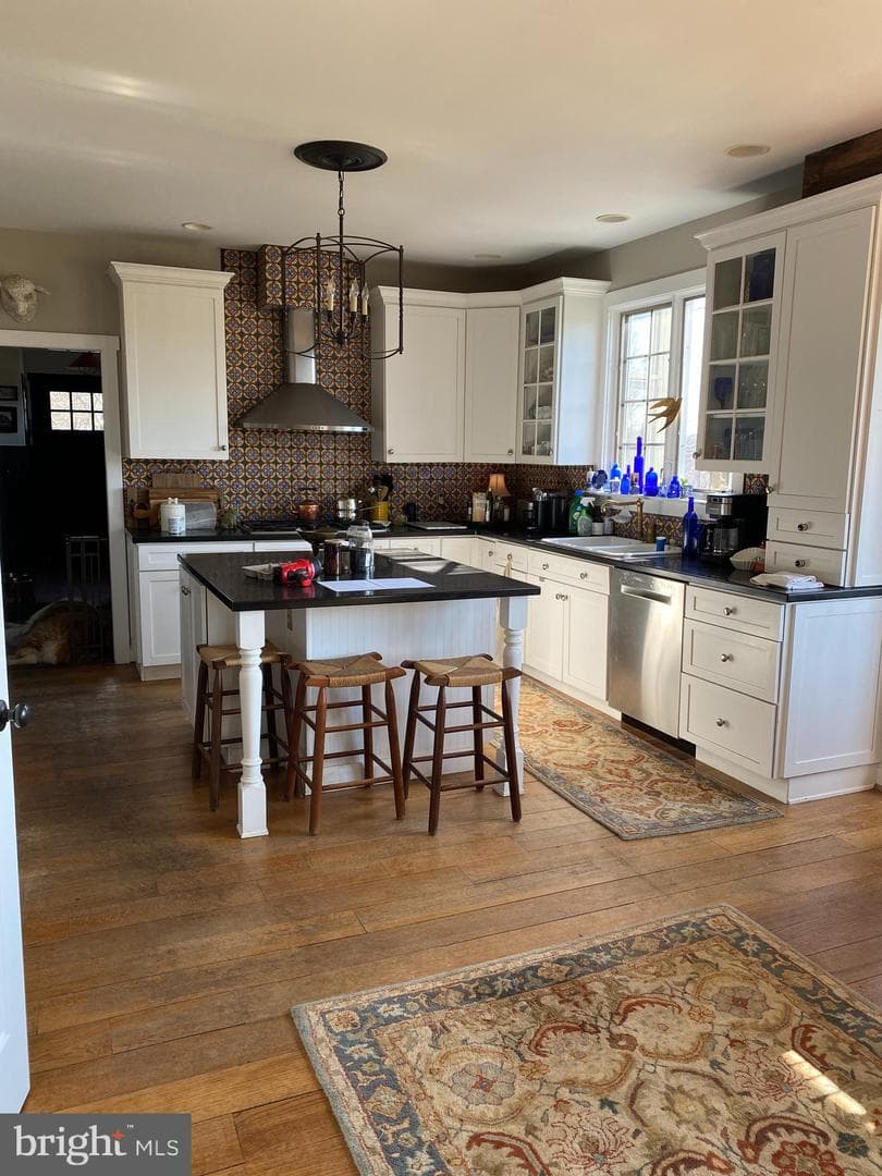 100 Pennfield Drive photo 23