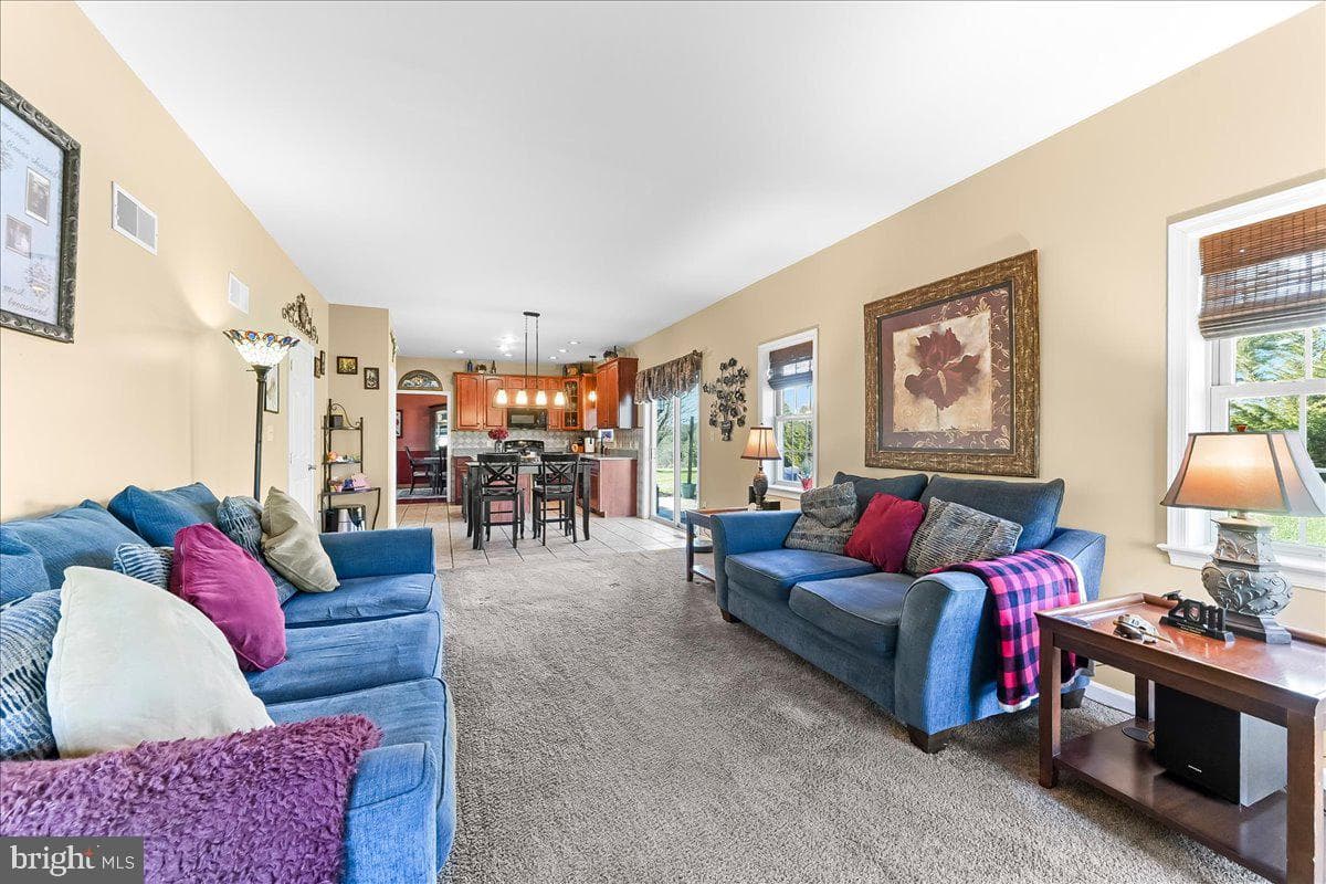 33 Bandon Circle photo 16