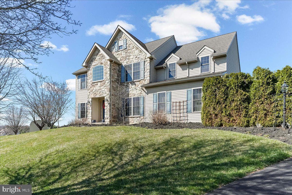 33 Bandon Circle photo 37