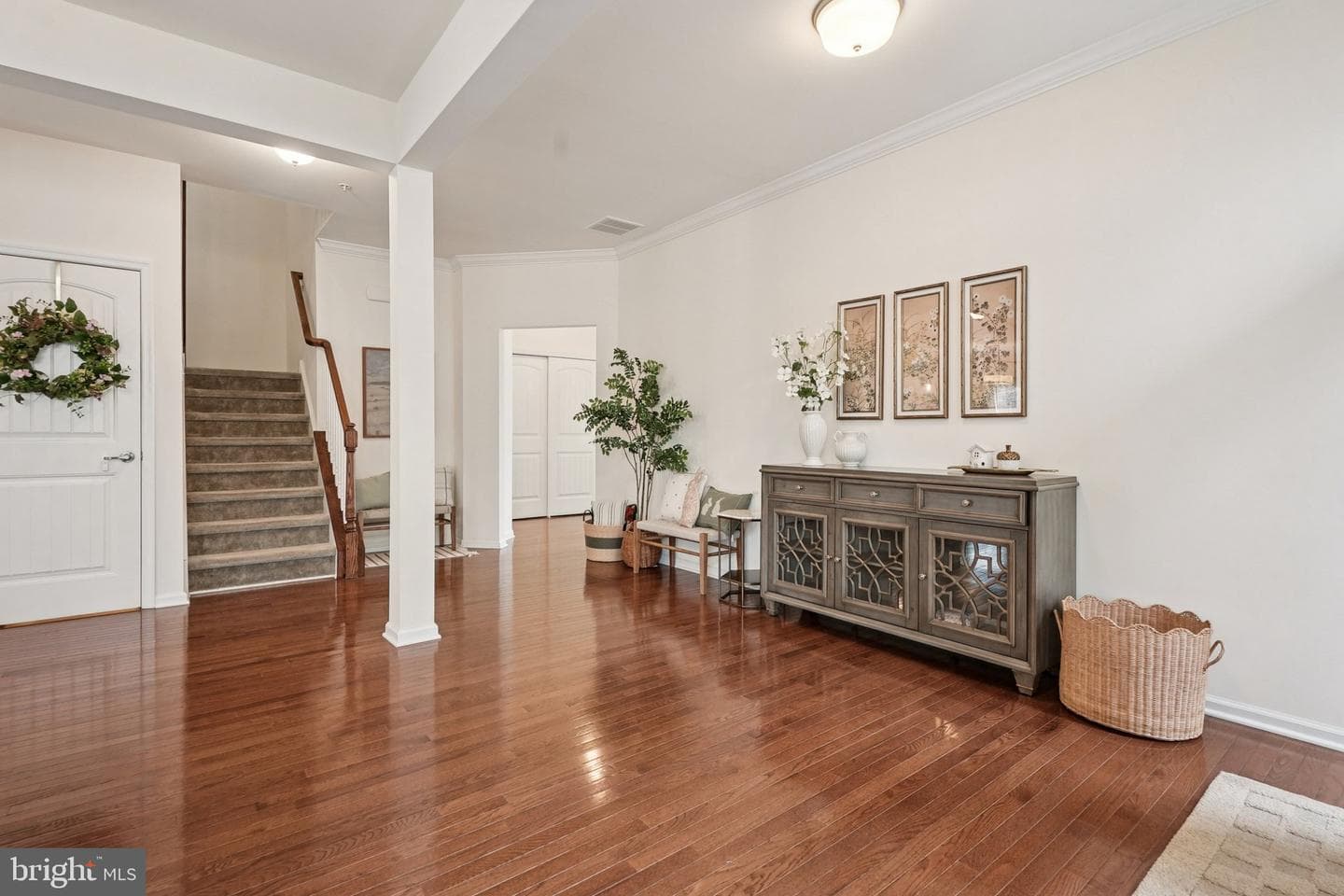 1436 Roswell Lane photo 7