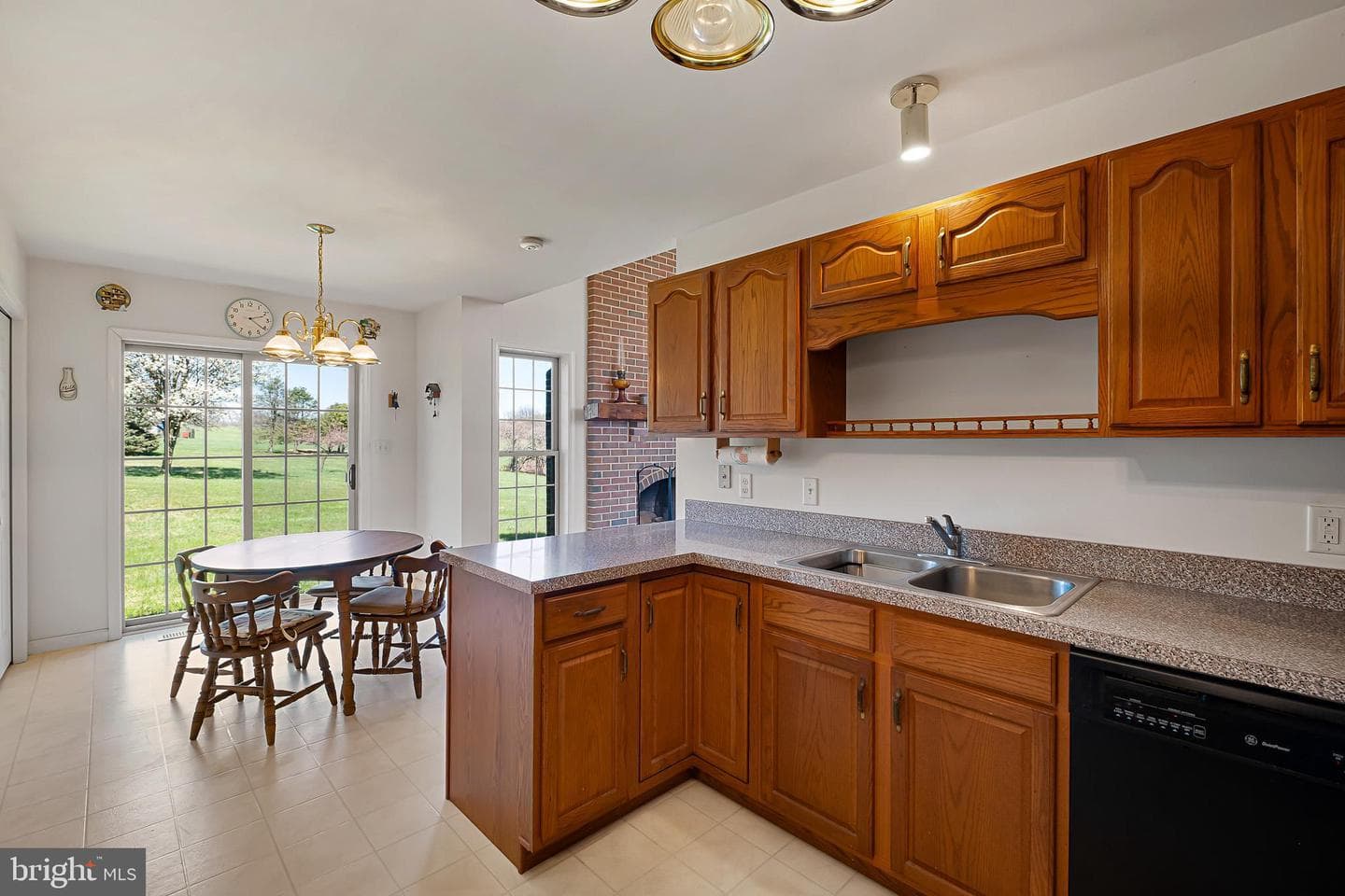 413 Church Hill Road photo 9