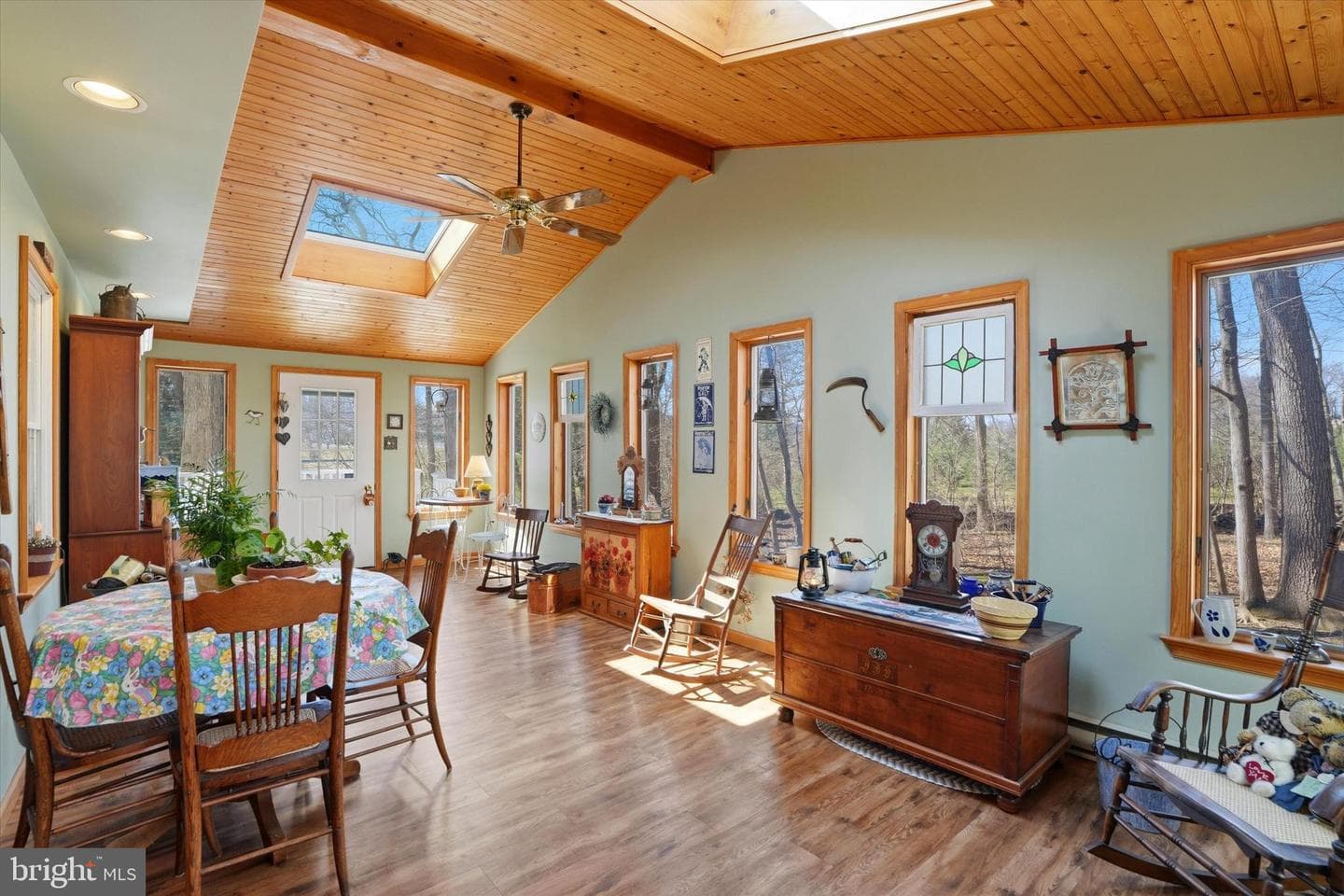 863 Hunters Run Road photo 20