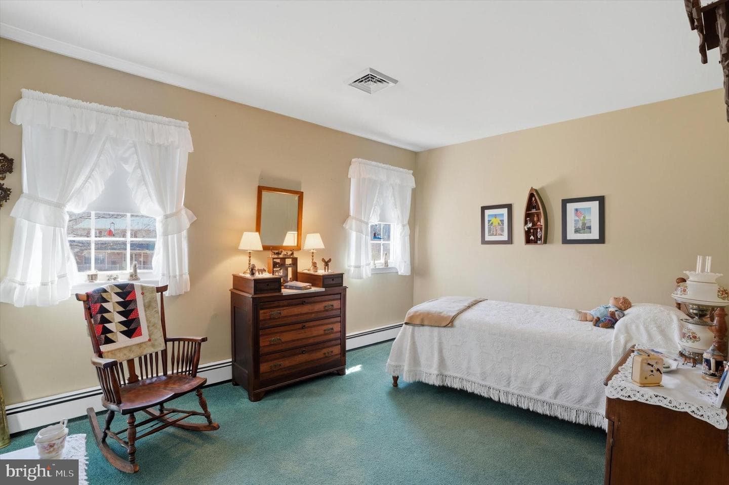 863 Hunters Run Road photo 26