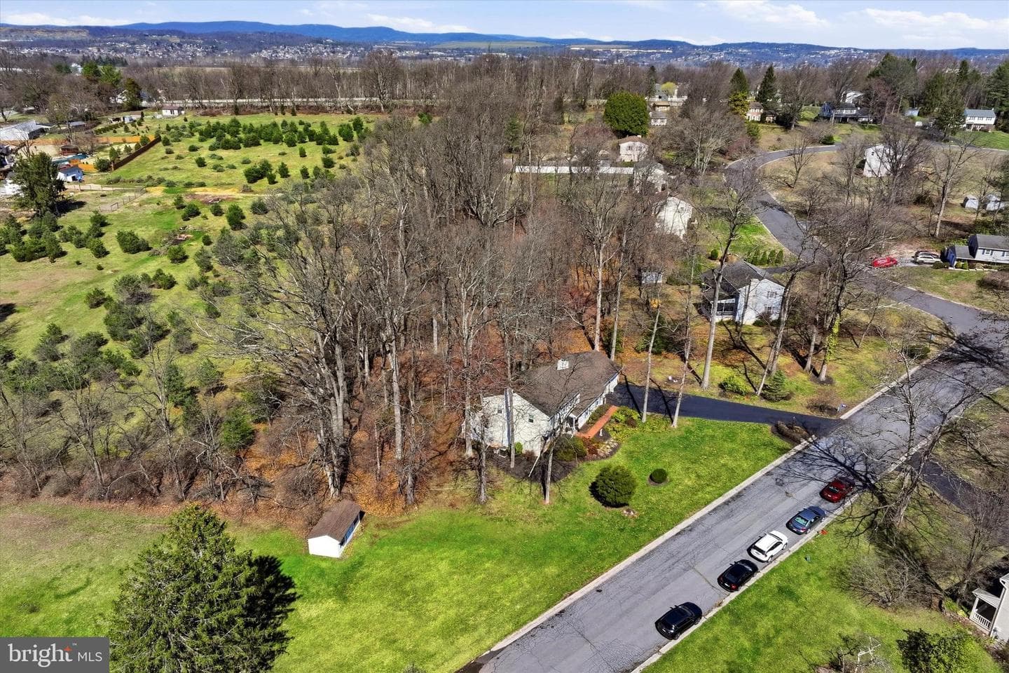 863 Hunters Run Road photo 41