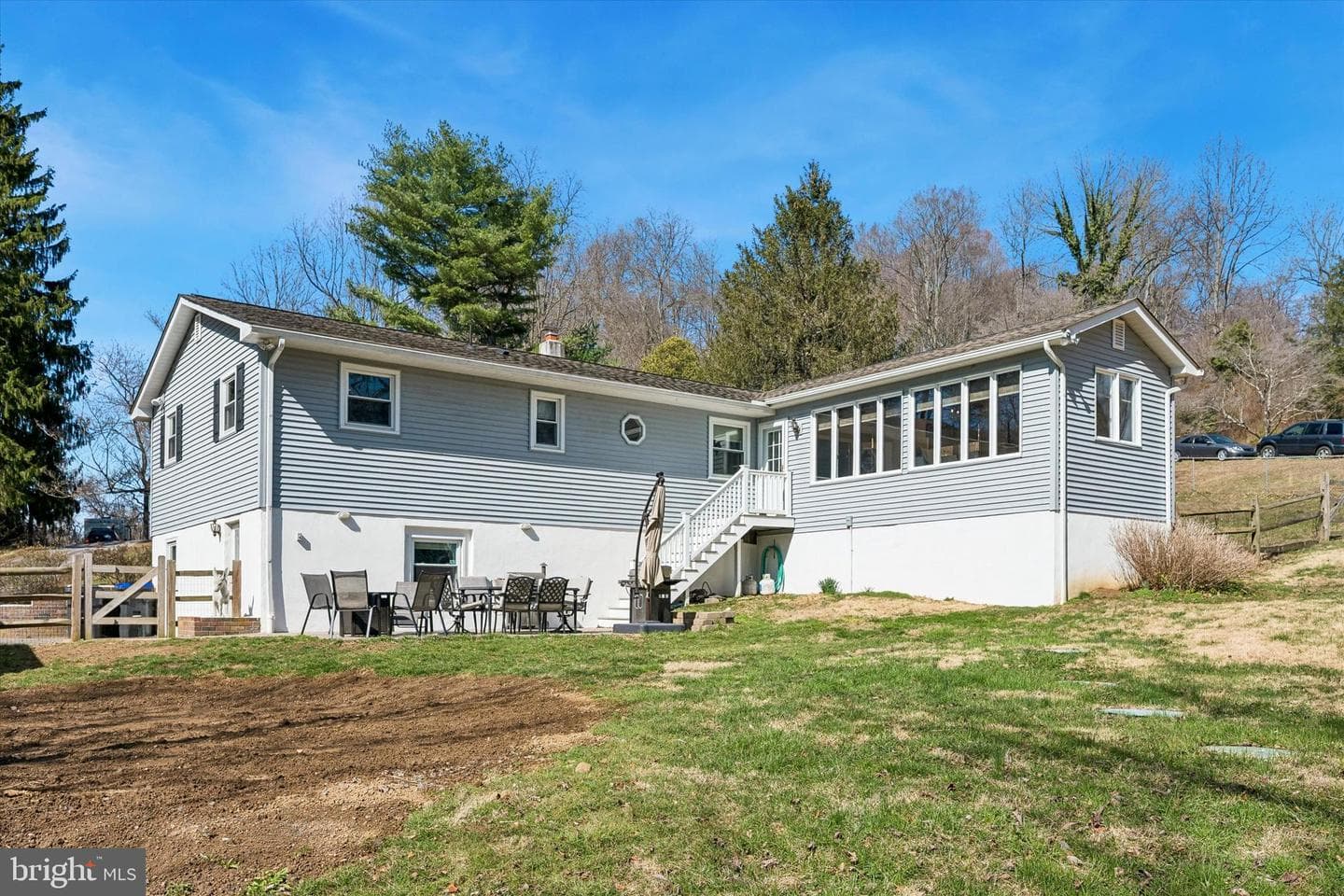 100 Evergreen Drive photo 31