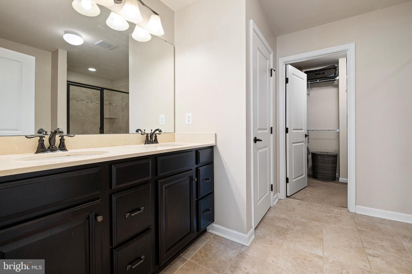 103 Pierce Lane photo 28