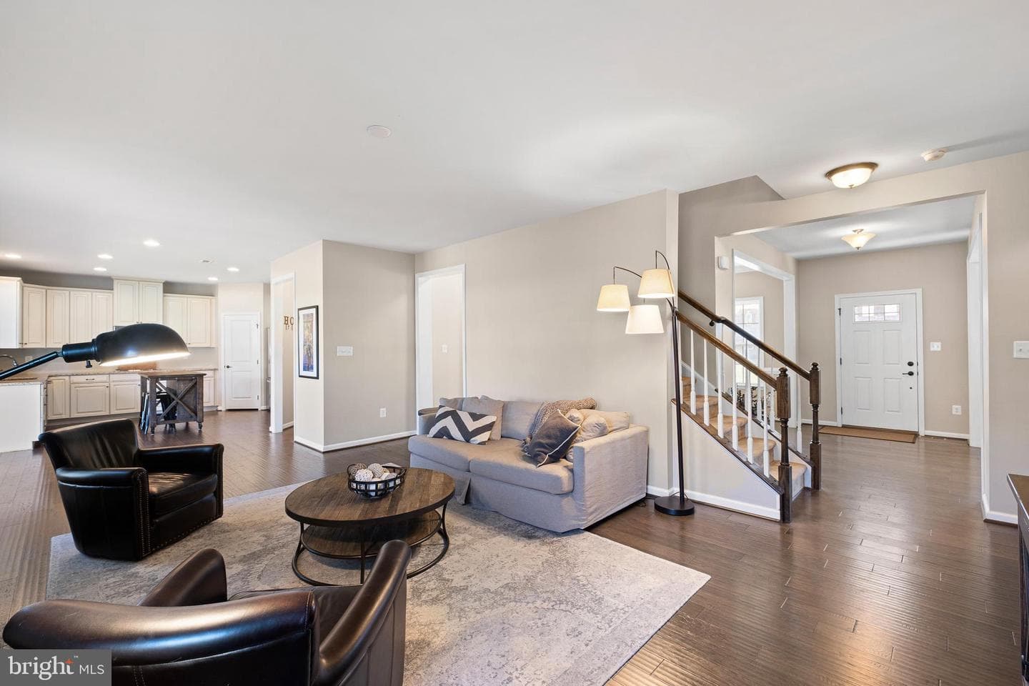 103 Pierce Lane photo 6