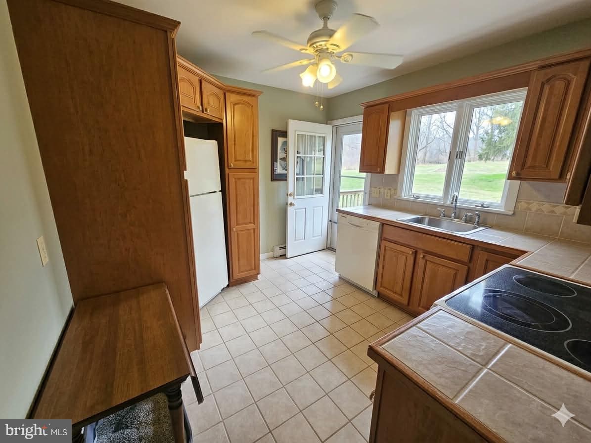 1817 Little Conestoga Road photo 3