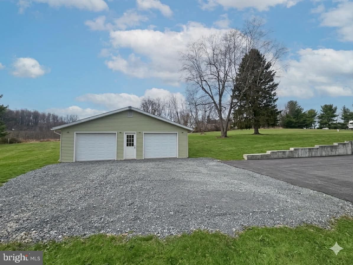 1817 Little Conestoga Road photo 31