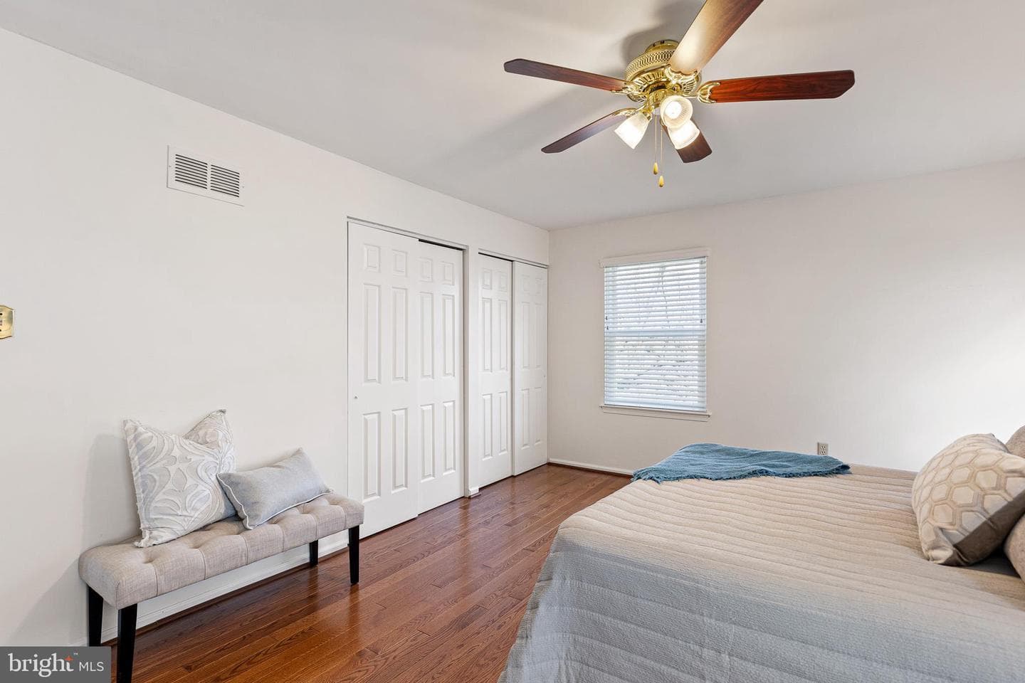 820 Plumtry Drive photo 21