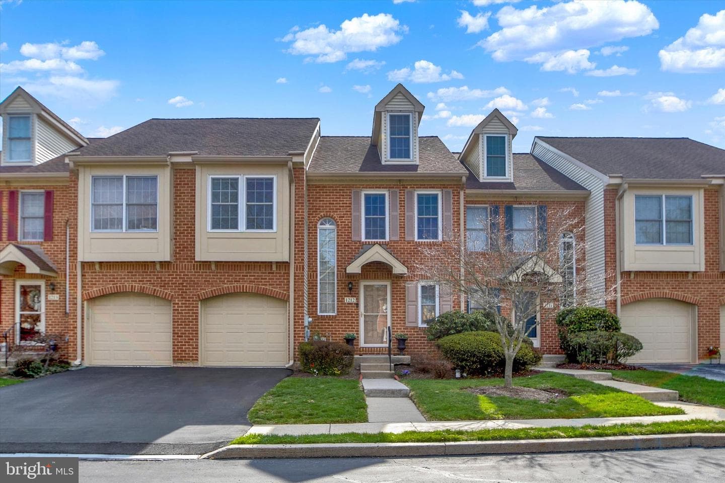 1212 Black Powder Drive