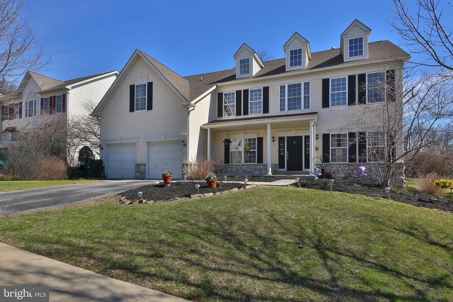 212 Truman Way