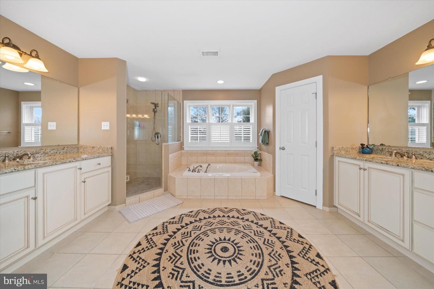 200 Fulling Drive photo 43