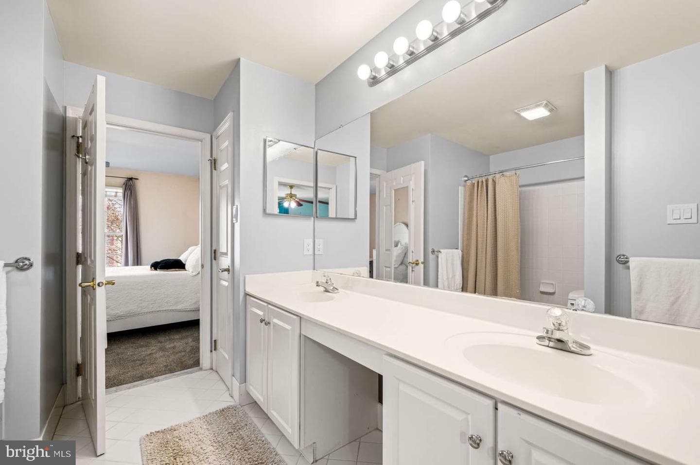 500 Doral Circle photo 32