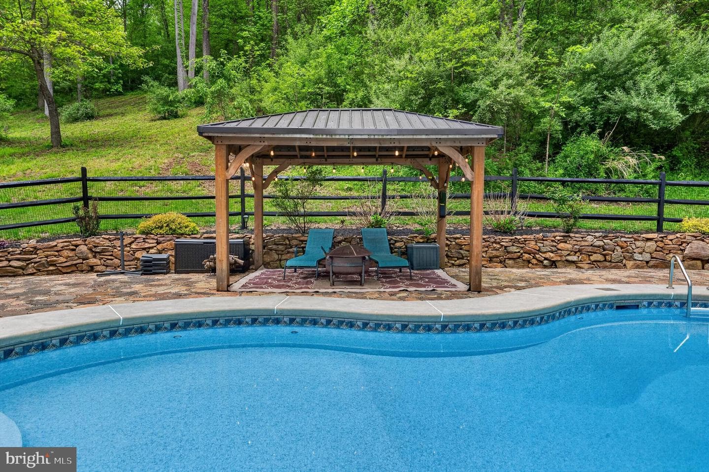 2129 Fairview Road photo 45