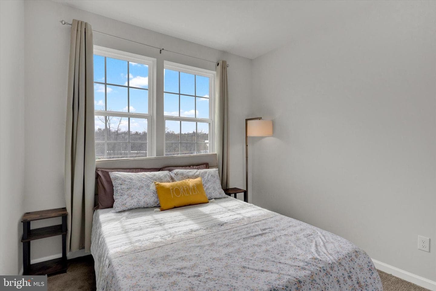 423 Smithworks Boulevard photo 35