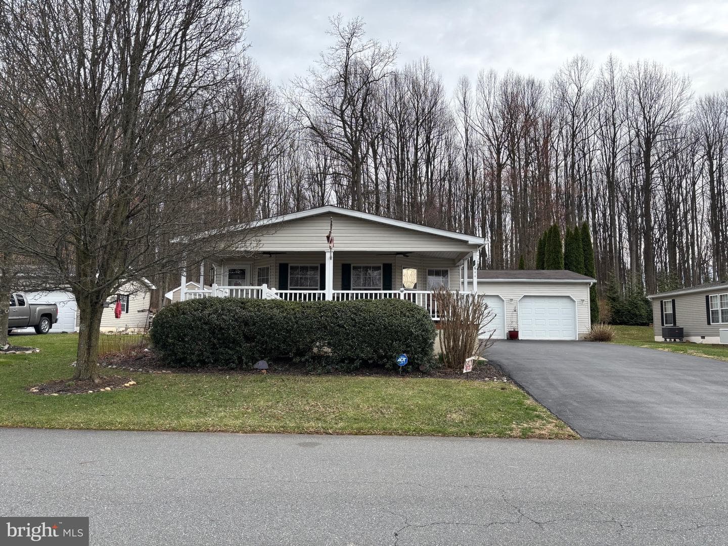 611 Farmland Way