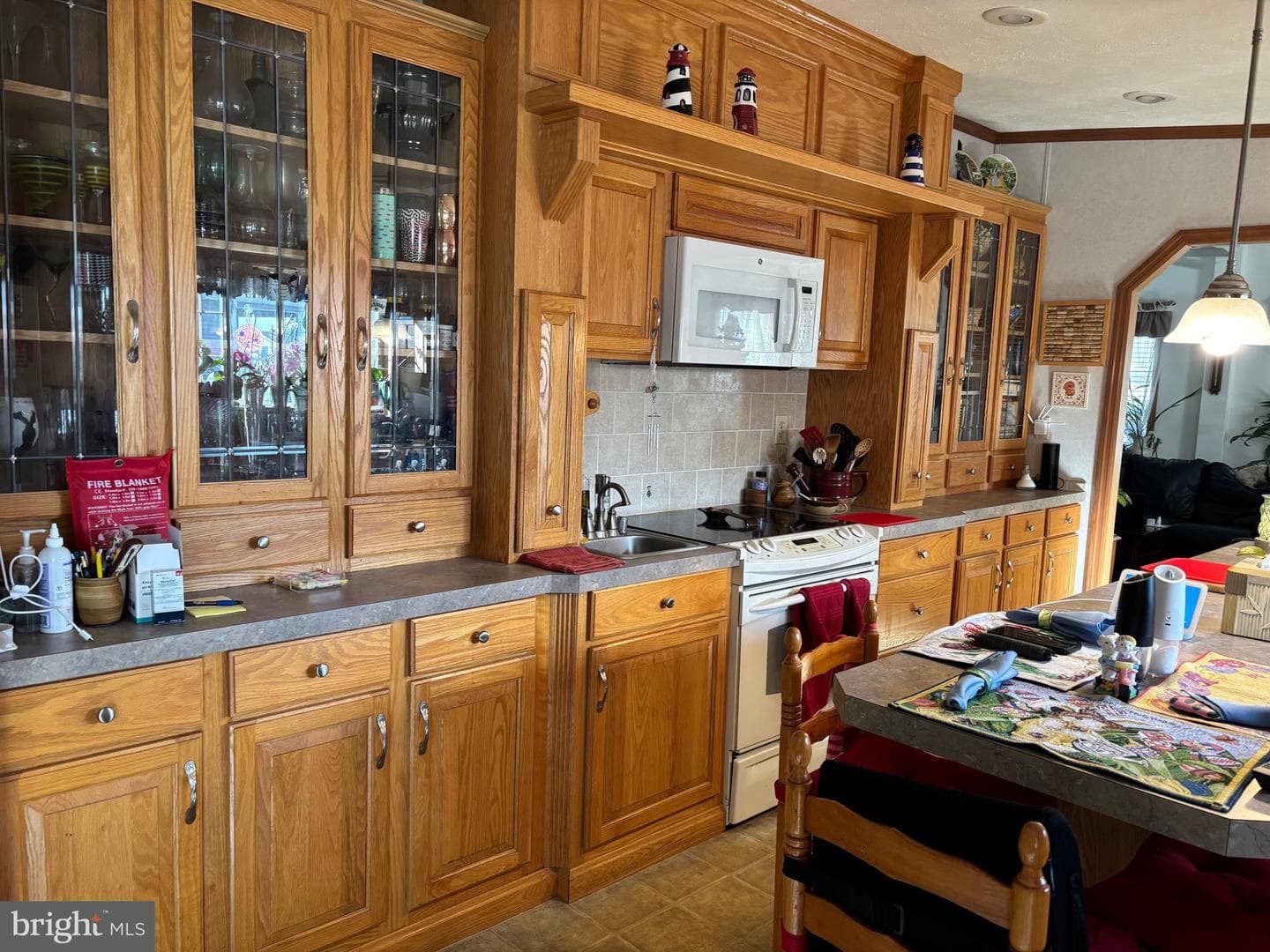 611 Farmland Way photo 13