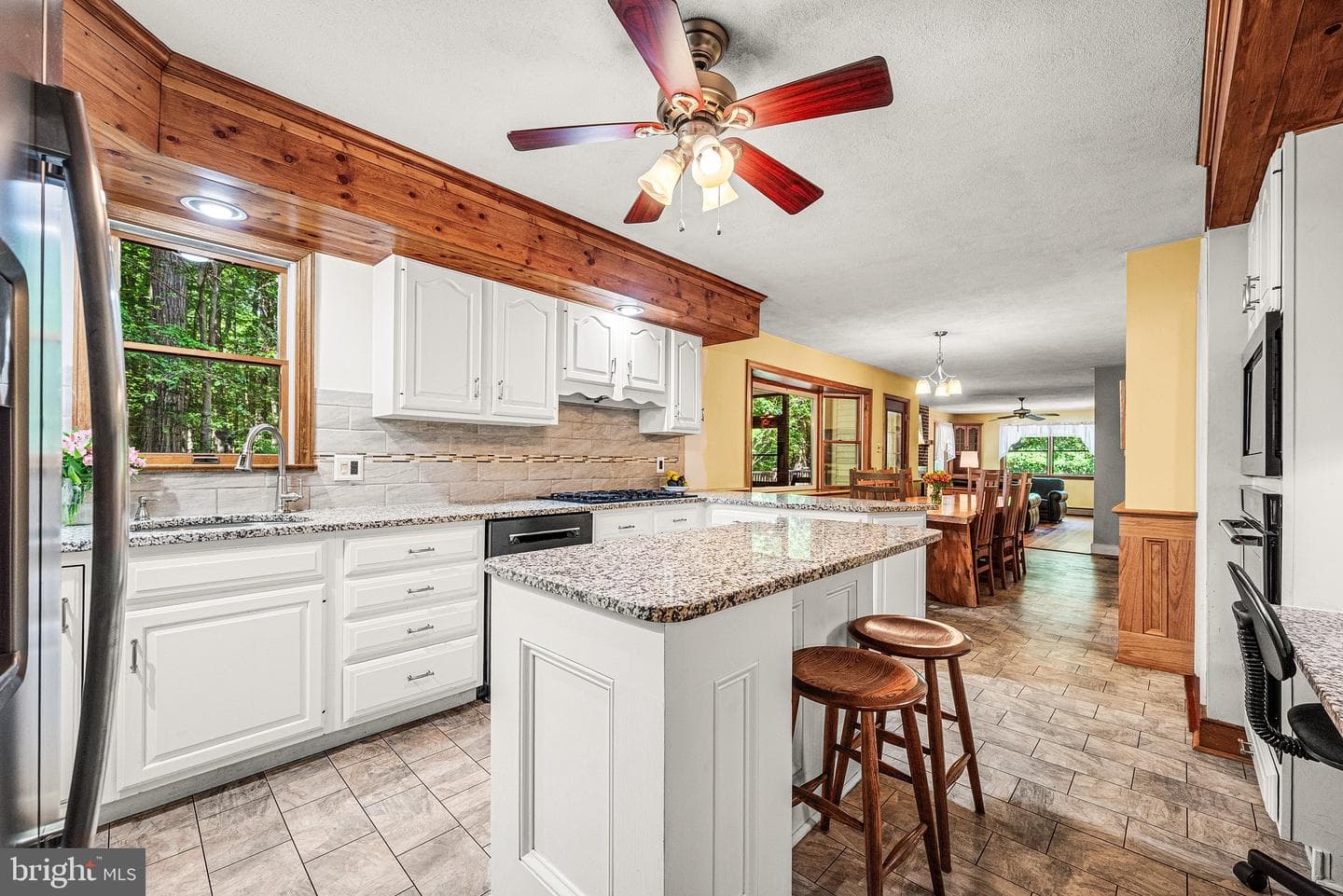1450 Cornerstone Drive photo 12