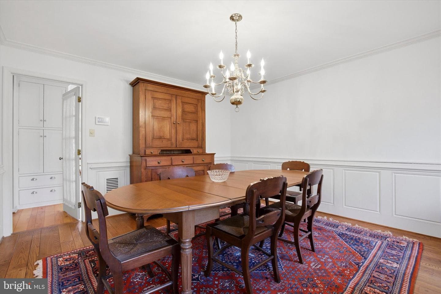1307 Jaine Lane photo 8