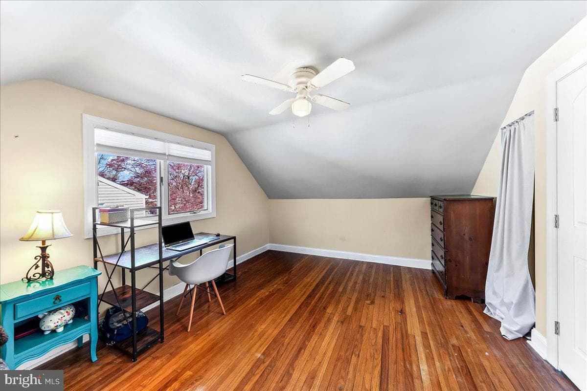 26 Greentree Lane photo 20