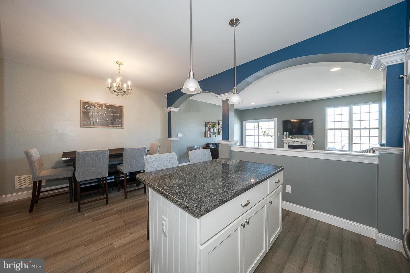 206 Kennedy Drive photo 11