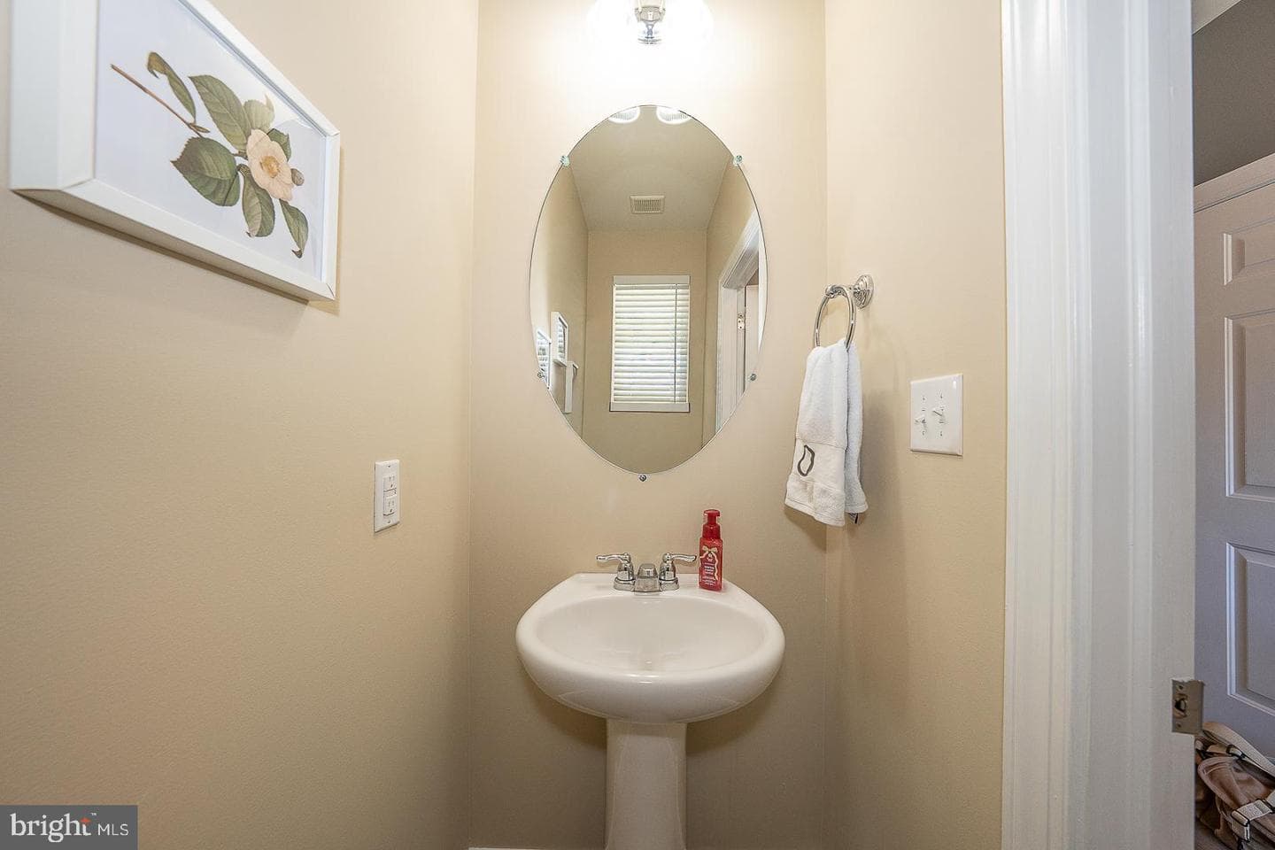 206 Kennedy Drive photo 51