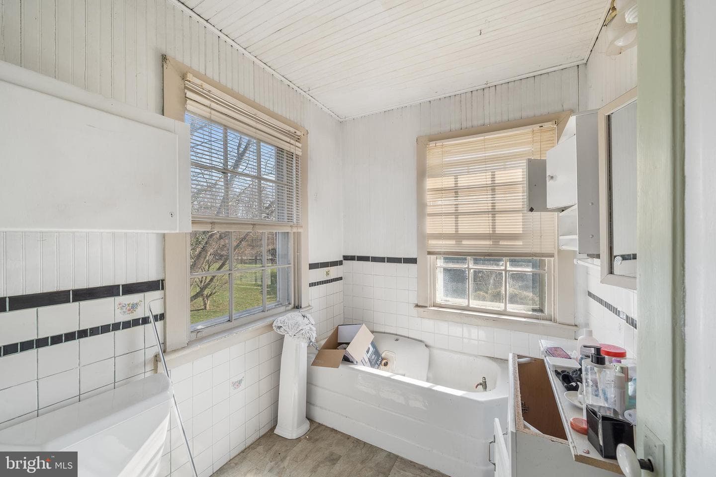 671 Leopard Road photo 25
