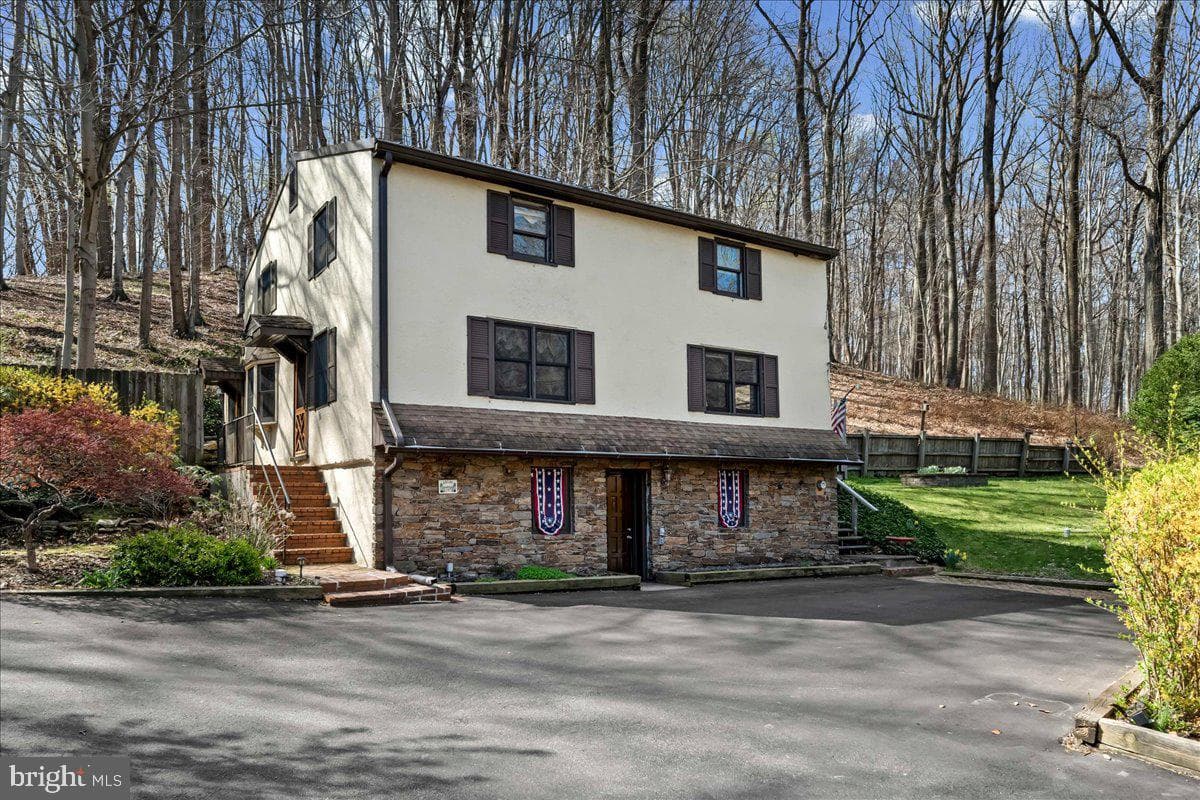 1127 Kaolin Road
