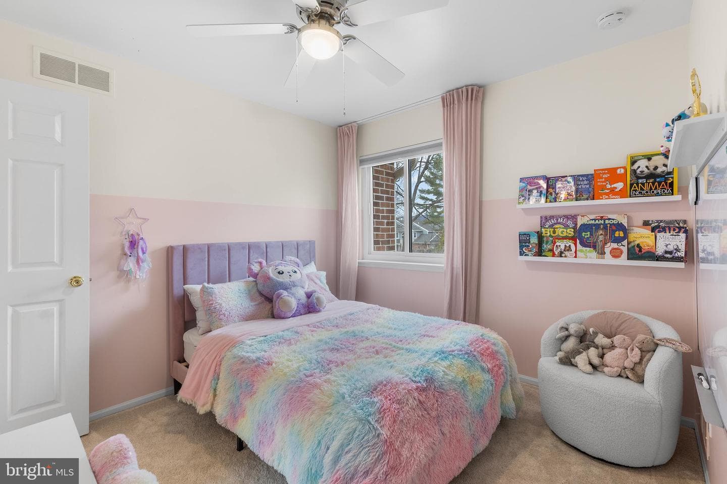 306 Hanover Court photo 30