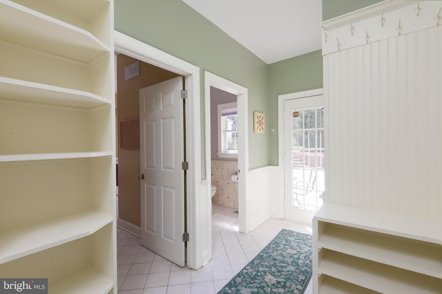 1198 Carrie Lane photo 21