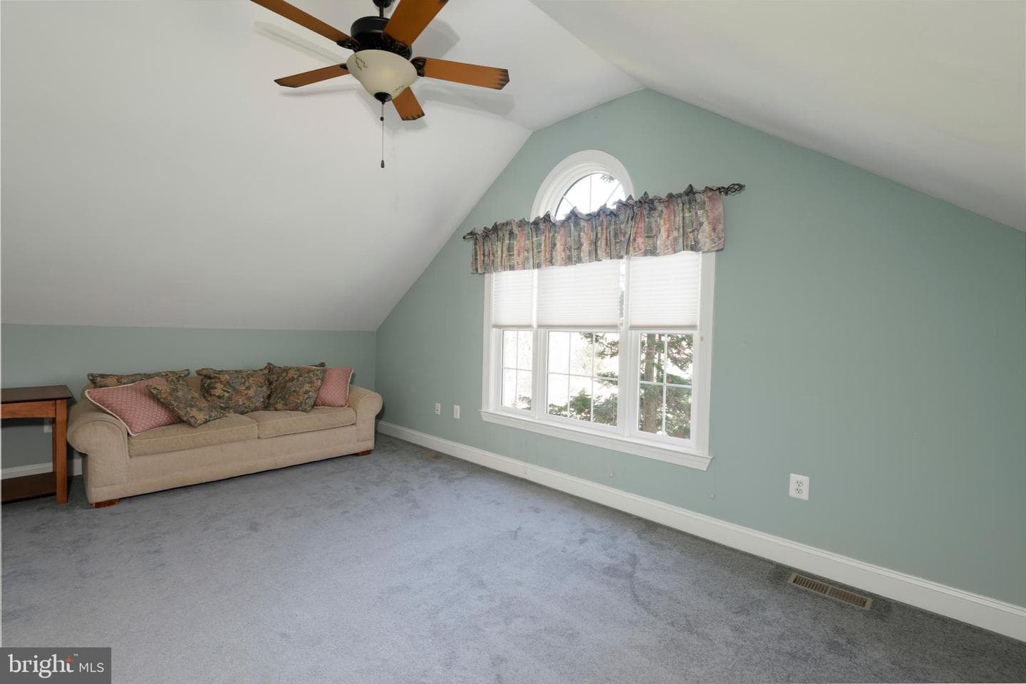 1198 Carrie Lane photo 28