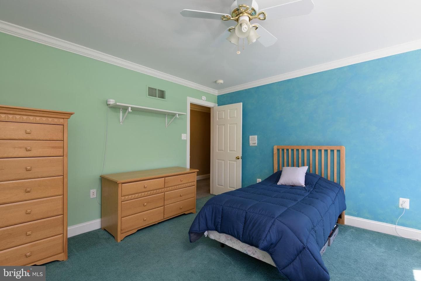 1198 Carrie Lane photo 38