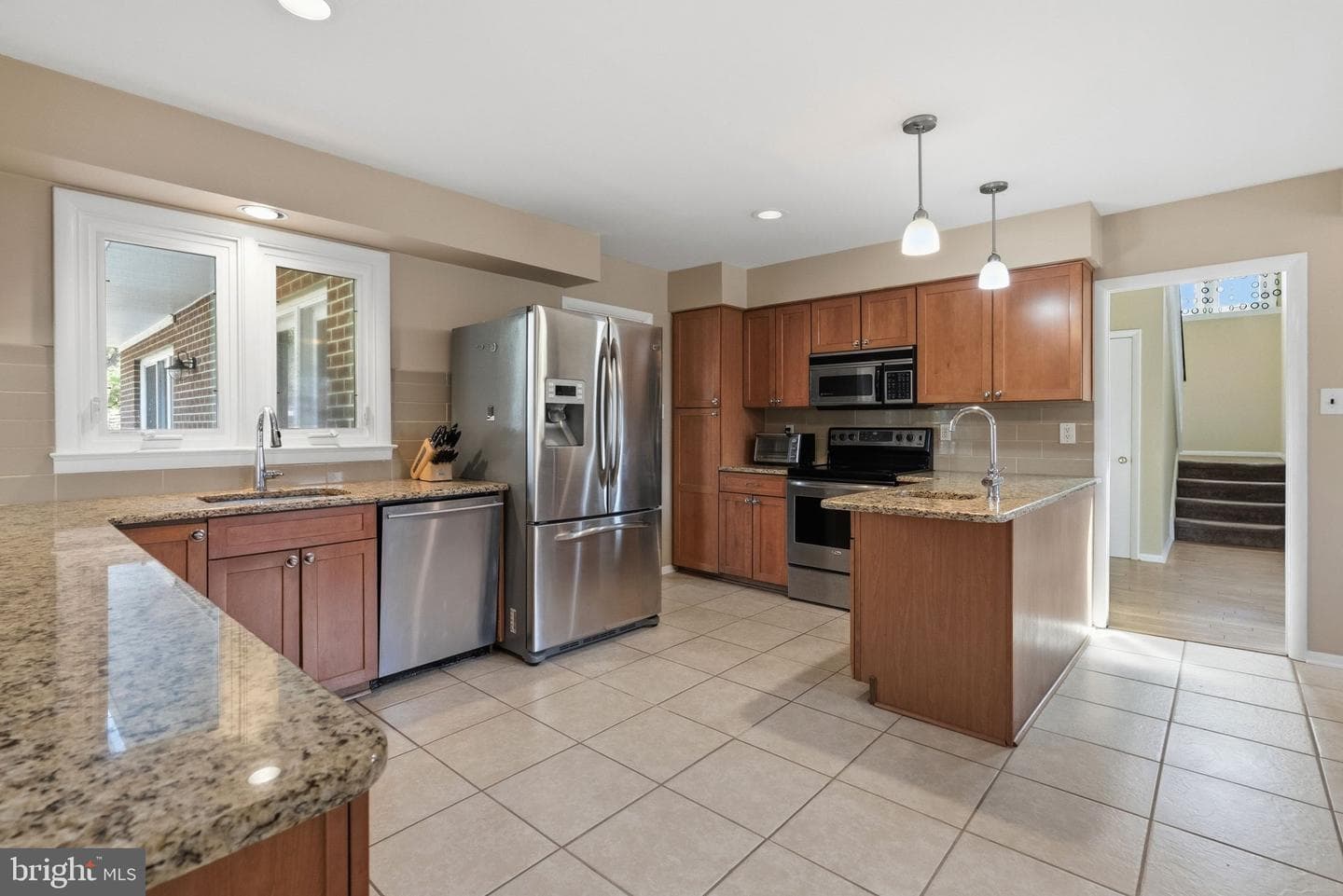1561 Tanglewood photo 11