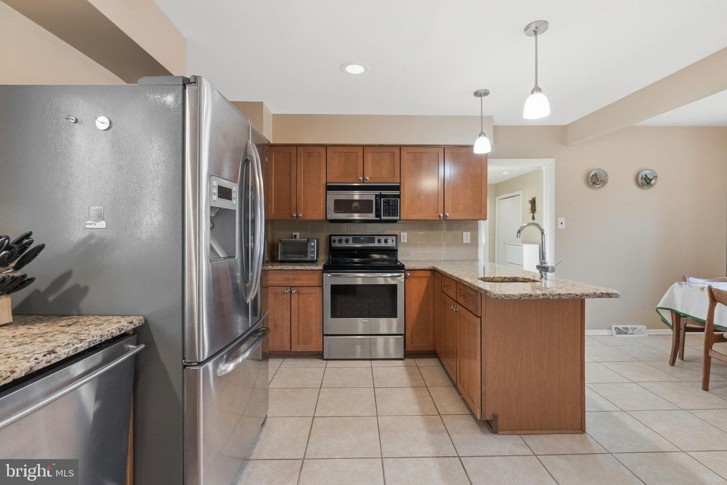 1561 Tanglewood photo 14