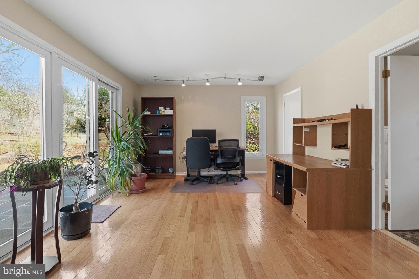 1561 Tanglewood photo 23