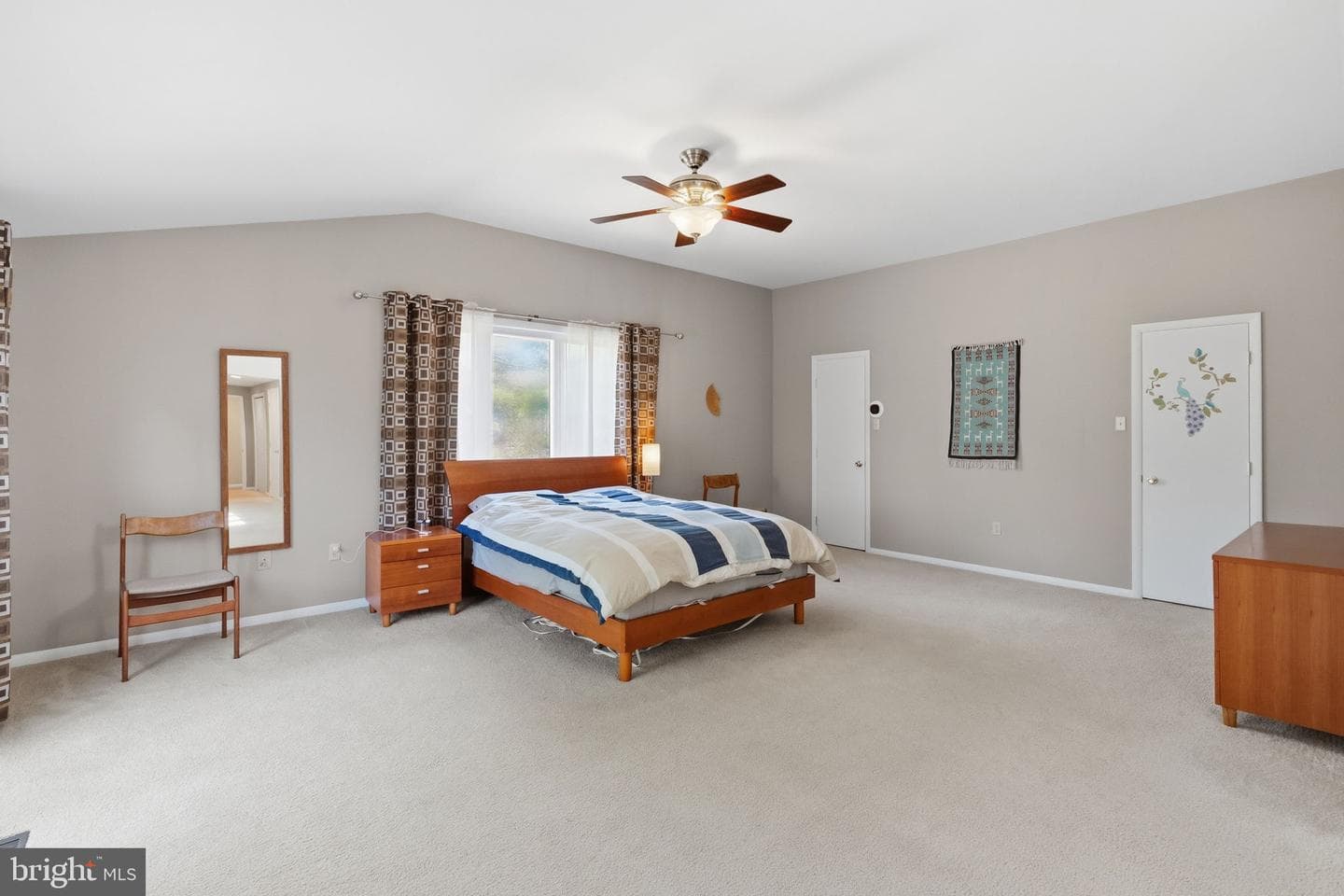 1561 Tanglewood photo 29