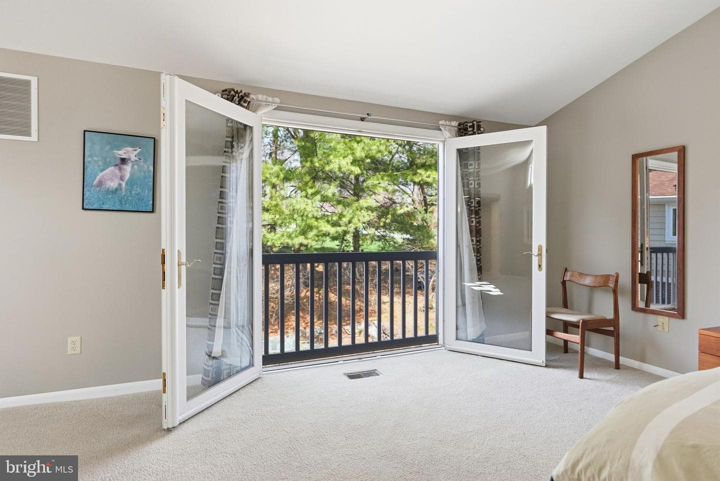 1561 Tanglewood photo 32