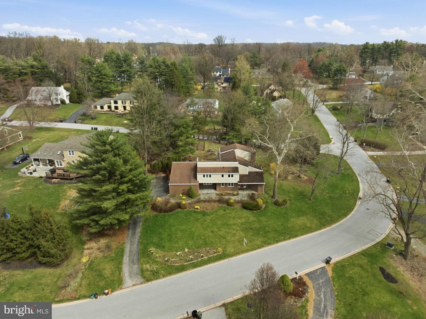 1561 Tanglewood photo 52