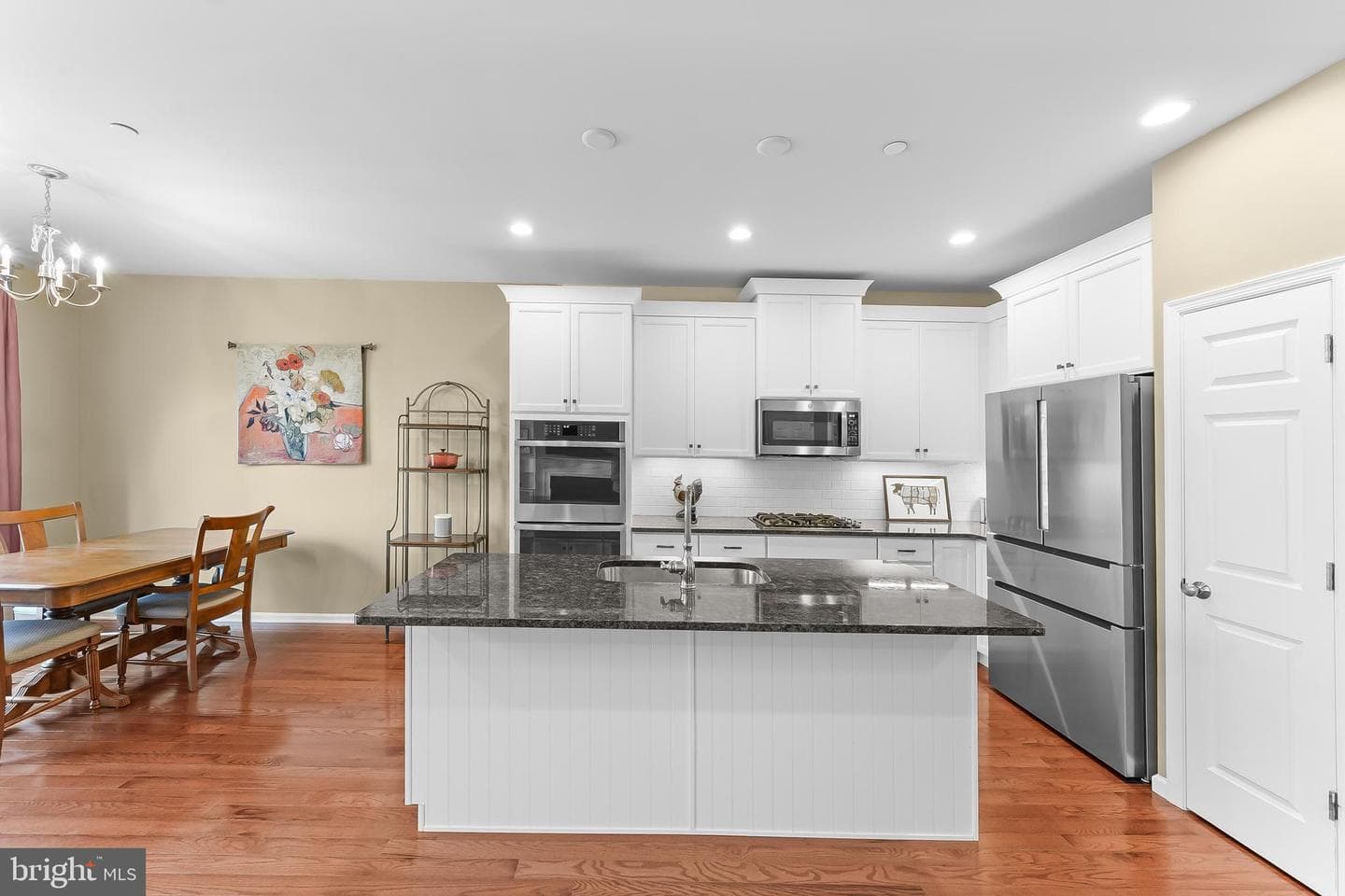 292 Kestrel Court photo 10
