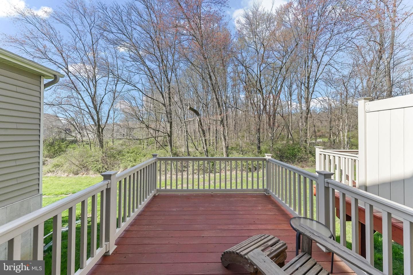 292 Kestrel Court photo 2