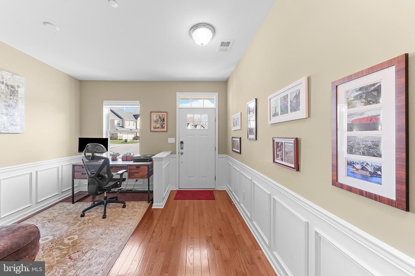 292 Kestrel Court photo 4