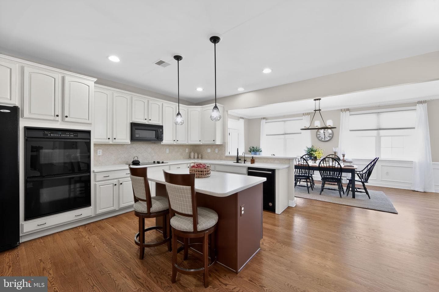 19 Steepleview Drive photo 15