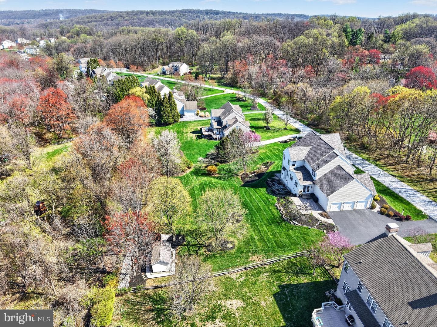 19 Steepleview Drive photo 45