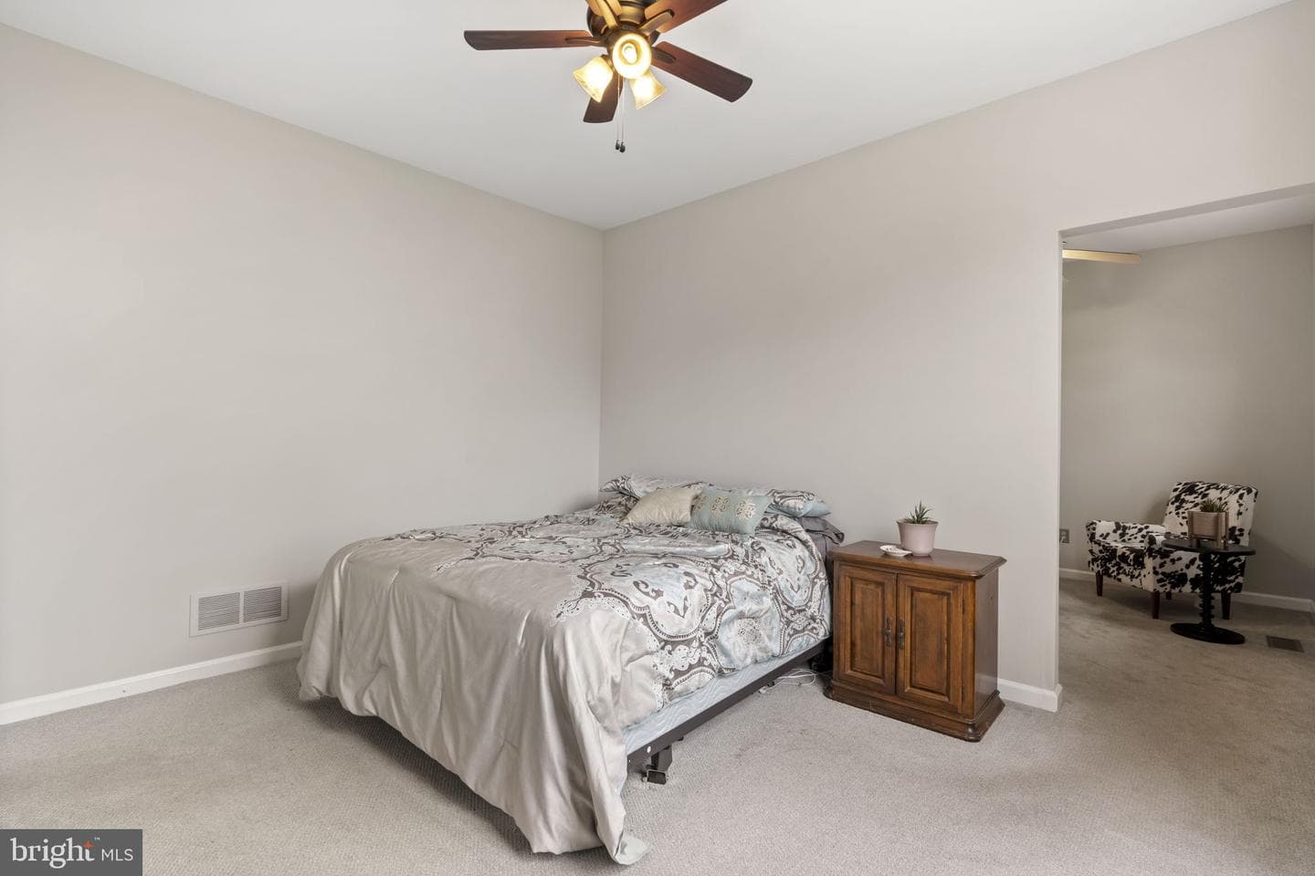 219 Beaumont Drive photo 11